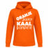 Oranje hoodie met grappige tekst “Kaal van onder” voor Koningsdag